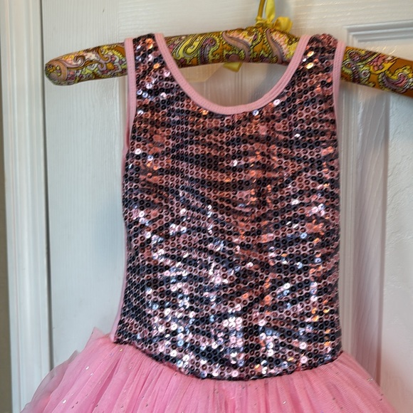 Popatu Dress - Picture 2 of 7